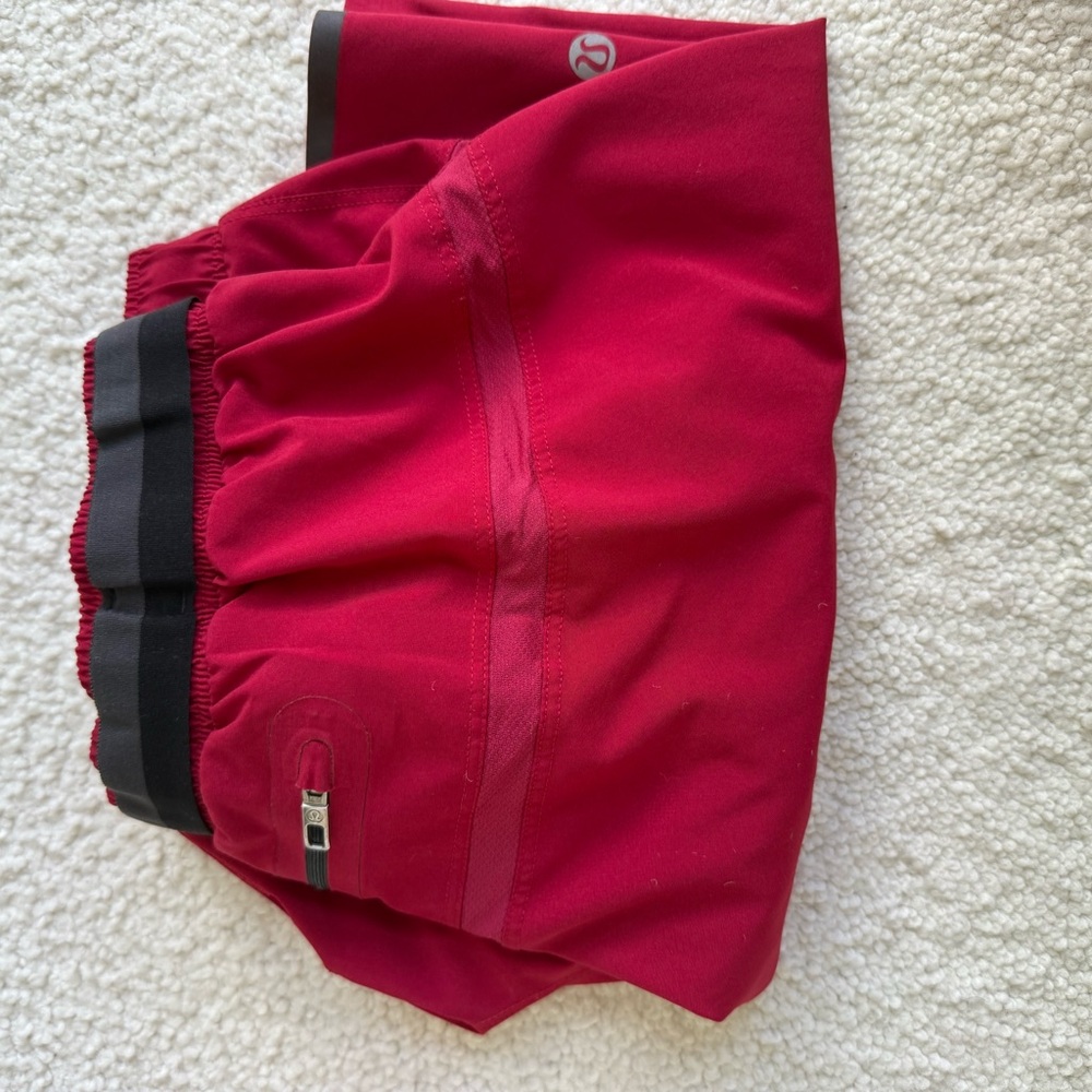 Men’s Lulu lemon shorts